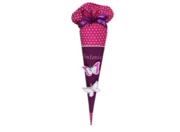 Bestellen Sie jetzt unsere Schultüte Schmetterling in lila ganz bequem online.